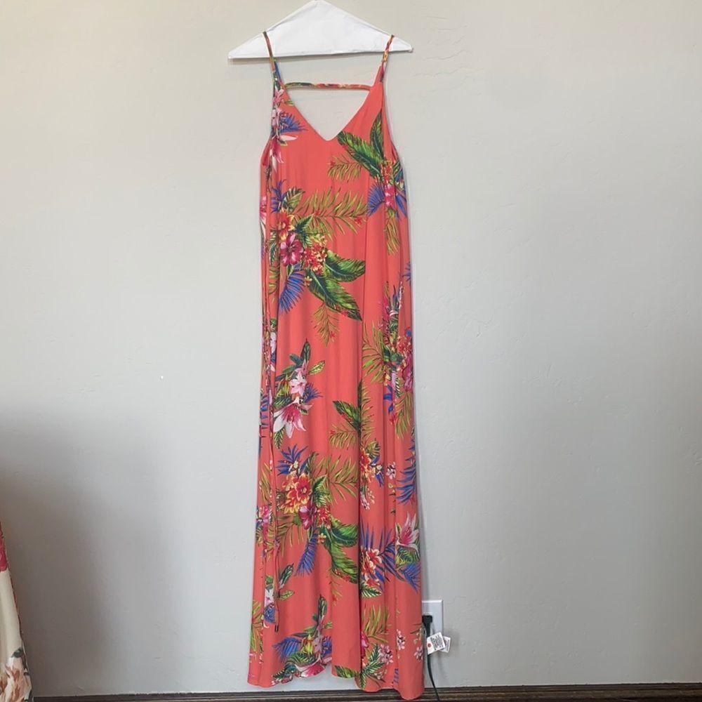 She + Sky Hawaiian Maxi